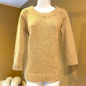 Lands End canvas oatmeal heather 3/4 sleeve lambs wool sweater. Size Small